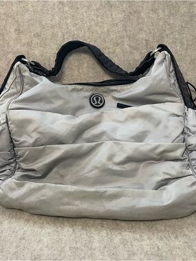 lululemon athletica Light Gray Nylon Tote with Black Trim gym bag carry